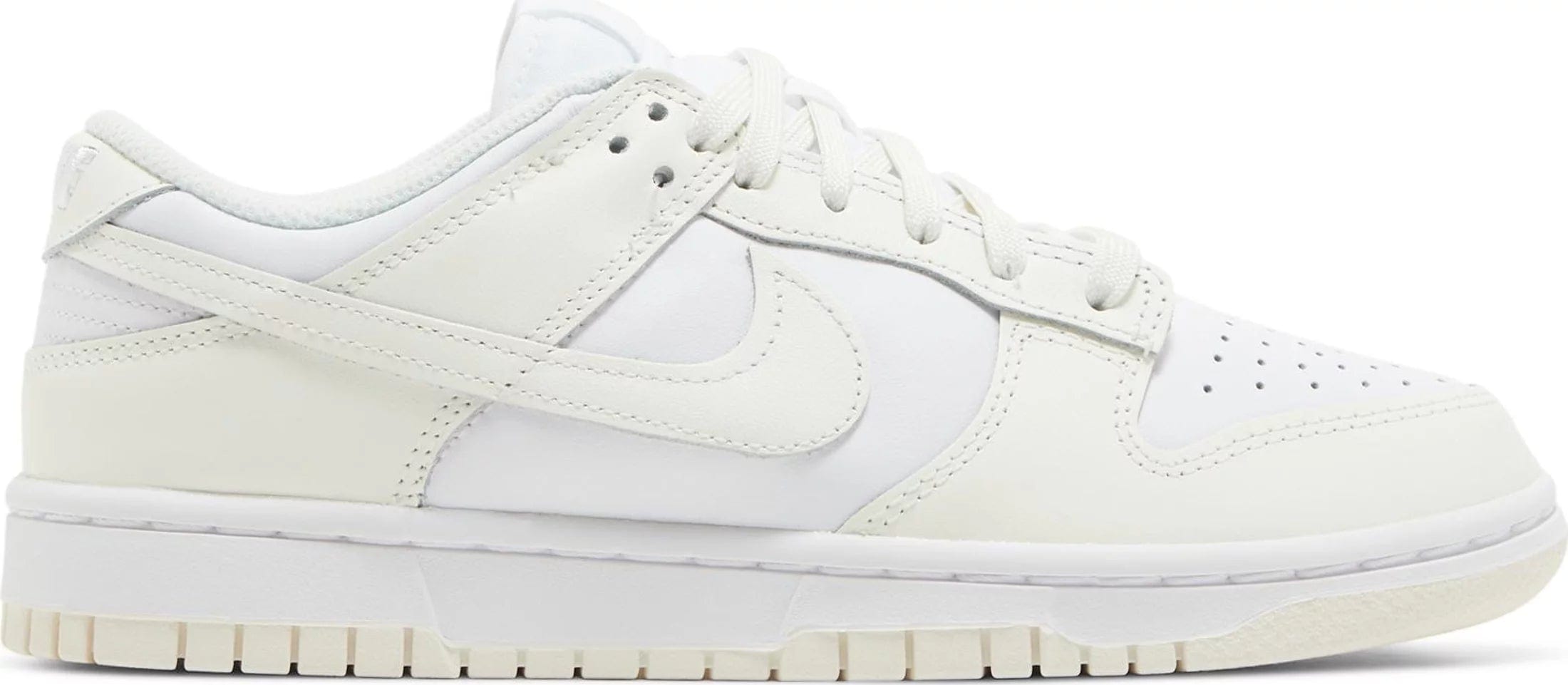 sneakers Nike Dunk Low Coconut Milk Women's